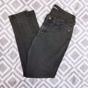 Old Navy Mid-Rise Black Denim 12